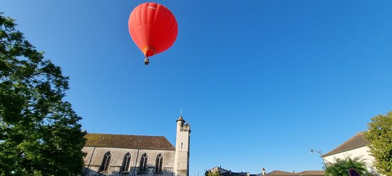 Top Balloon-昂布瓦斯必去景点
