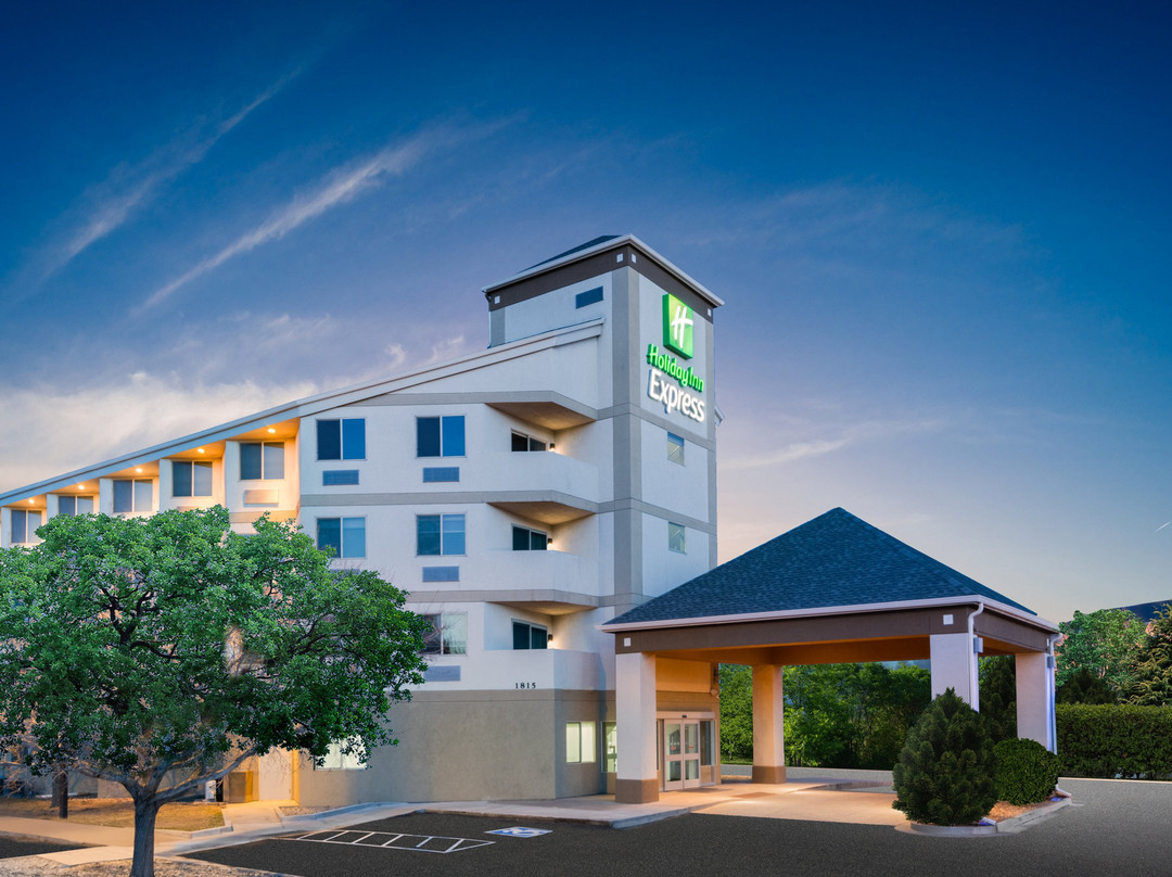 Security-Widefield酒店住宿-Holiday Inn Express & Suites Colorado Springs Airport by IHG