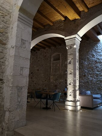 卡萨德弗里旅馆主图