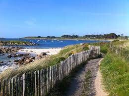 Plage De Landrellec