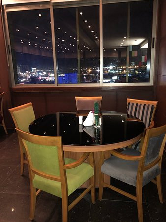 埃尔比勒嘉逸豪庭酒店主图