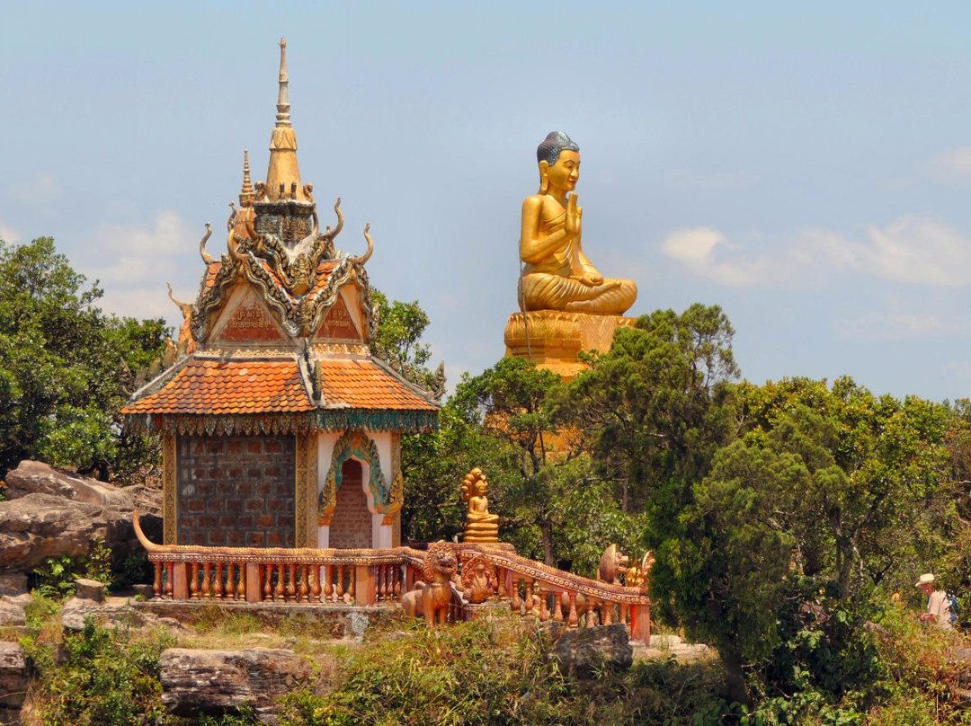 Wat Sampov Pram-贡布必去景点