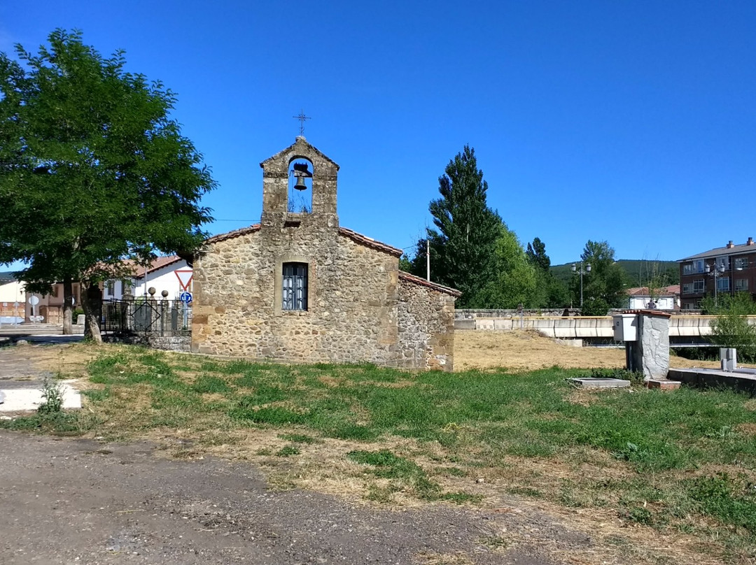 Ermita de Nuestra Senora de las Angustias de Puente Almuhey景点图片