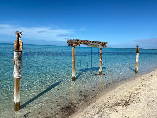 Tarpum Bay-伊柳塞拉必去景点