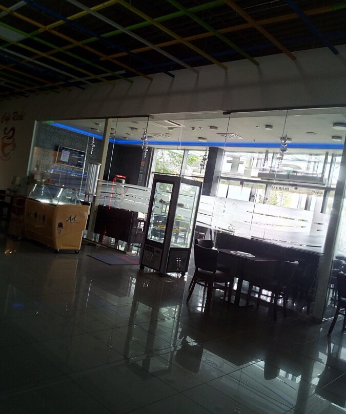 Obchodné Centrum Váh