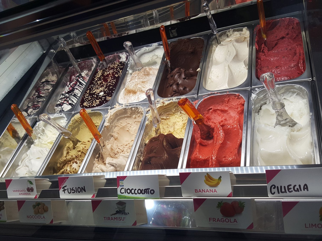 Montano Antilia餐馆和美食-Sweet Fusion Gelateria Artigianale