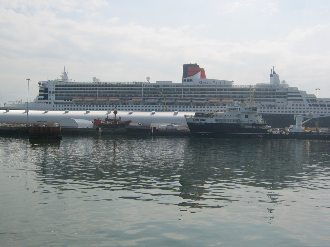 Hythe Ferry景点图片