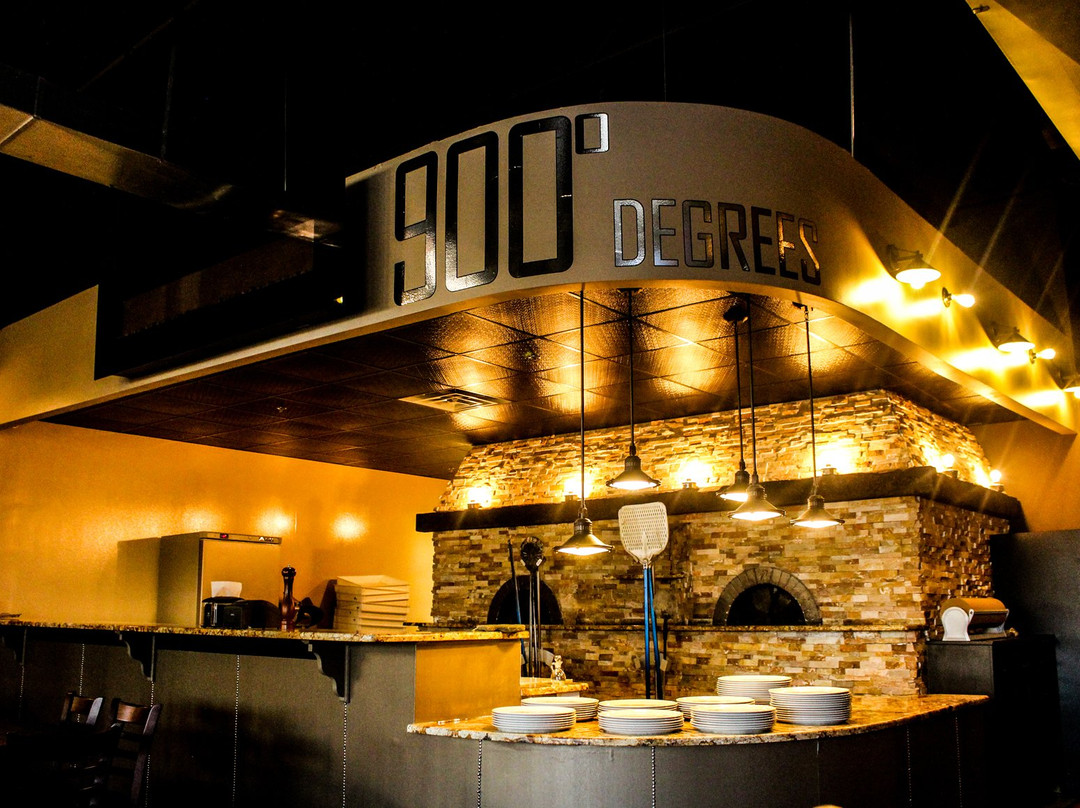 Shelby餐馆和美食-900 Degrees Pizzeria Bistro