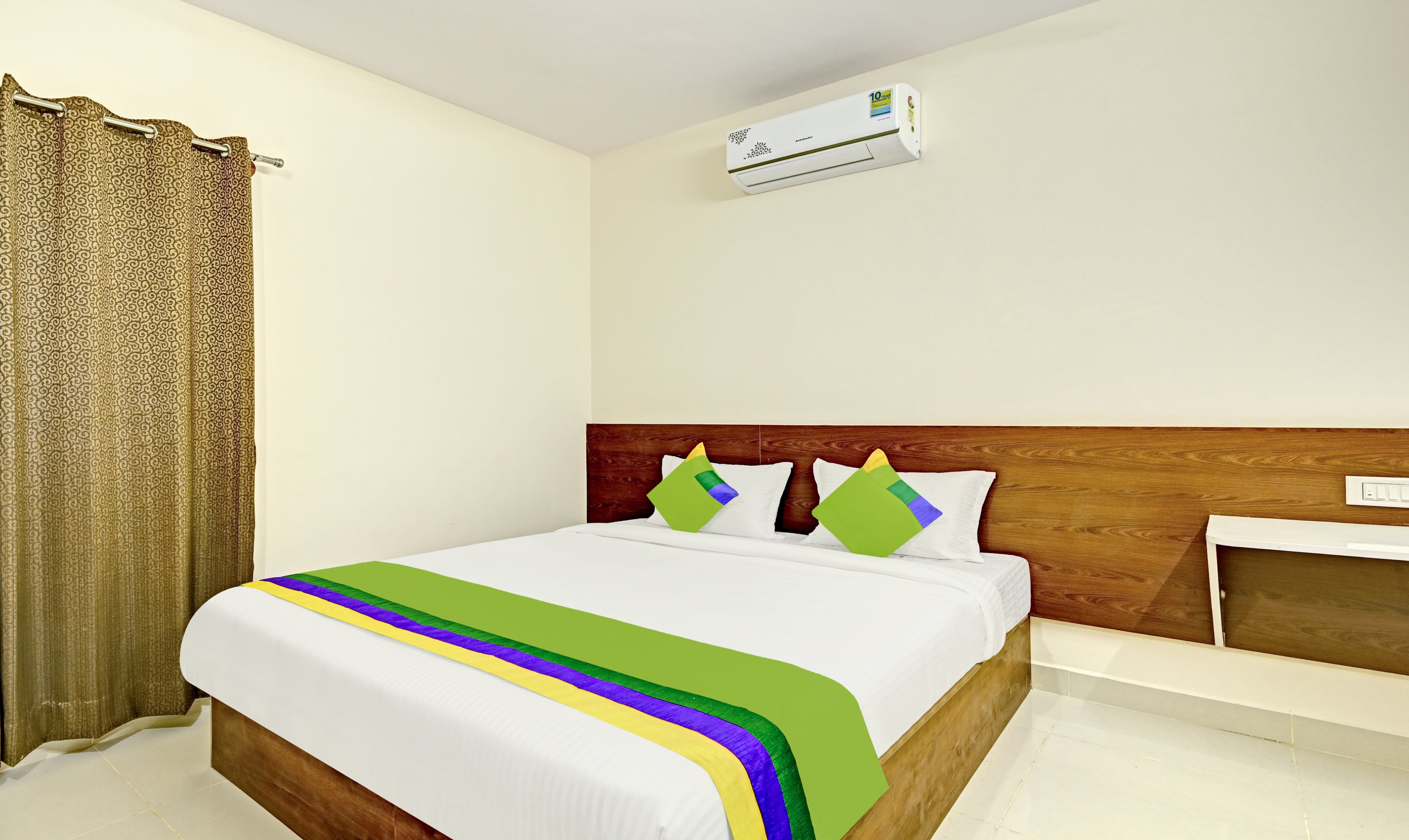 Treebo Trend Rishan Suites-客卧