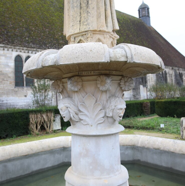 Fontaine Marguerite De Bourgogne