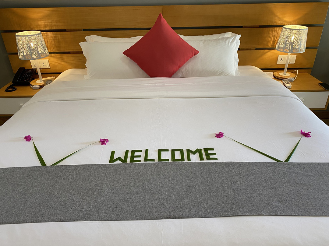 Fiyavalhu Maldives主图