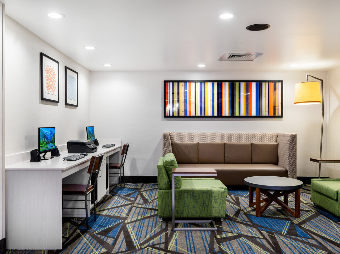 Holiday Inn Express & Suites Daphne-Spanish Fort Area by IHG主图