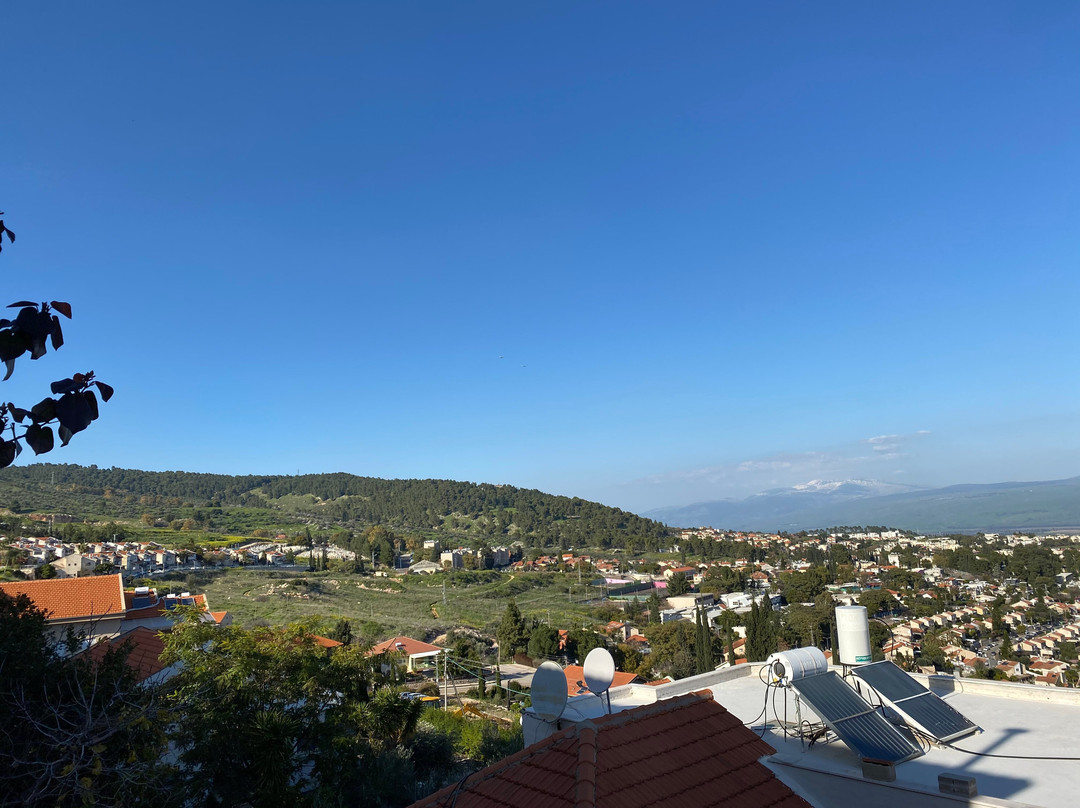 Adva - High Above All主图