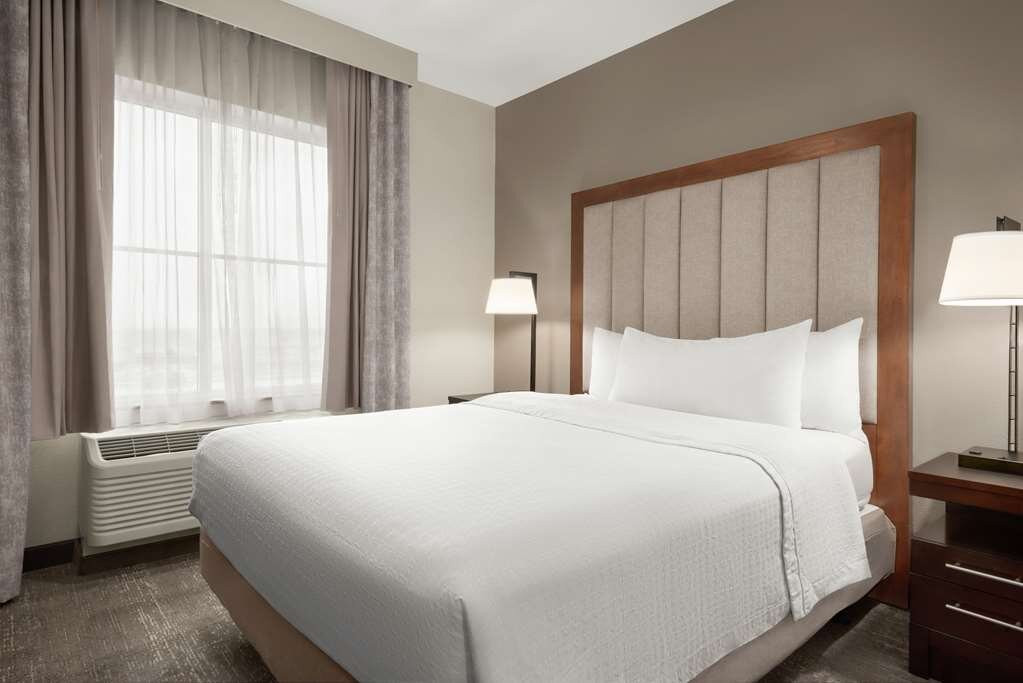 Homewood Suites by Hilton Fort Wayne主图