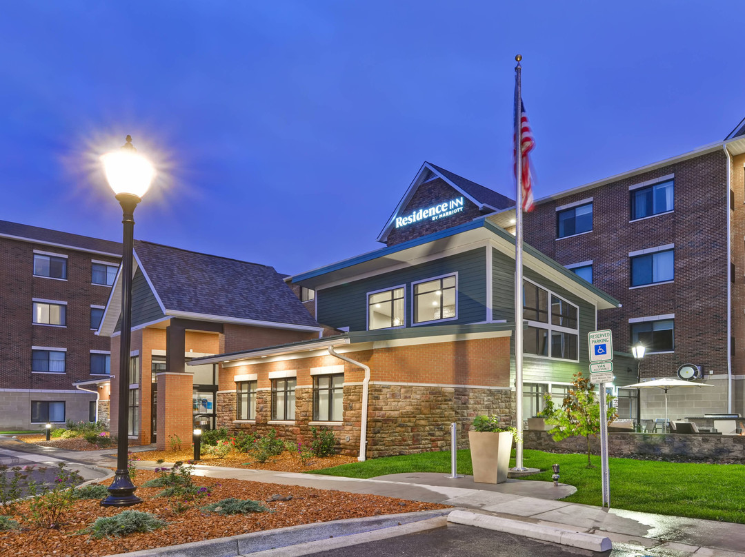 Residence Inn Cleveland Airport/Middleburg Heights主图
