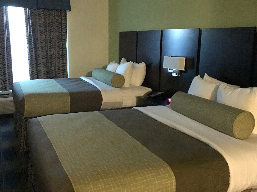 Best Western Plus Pratt主图