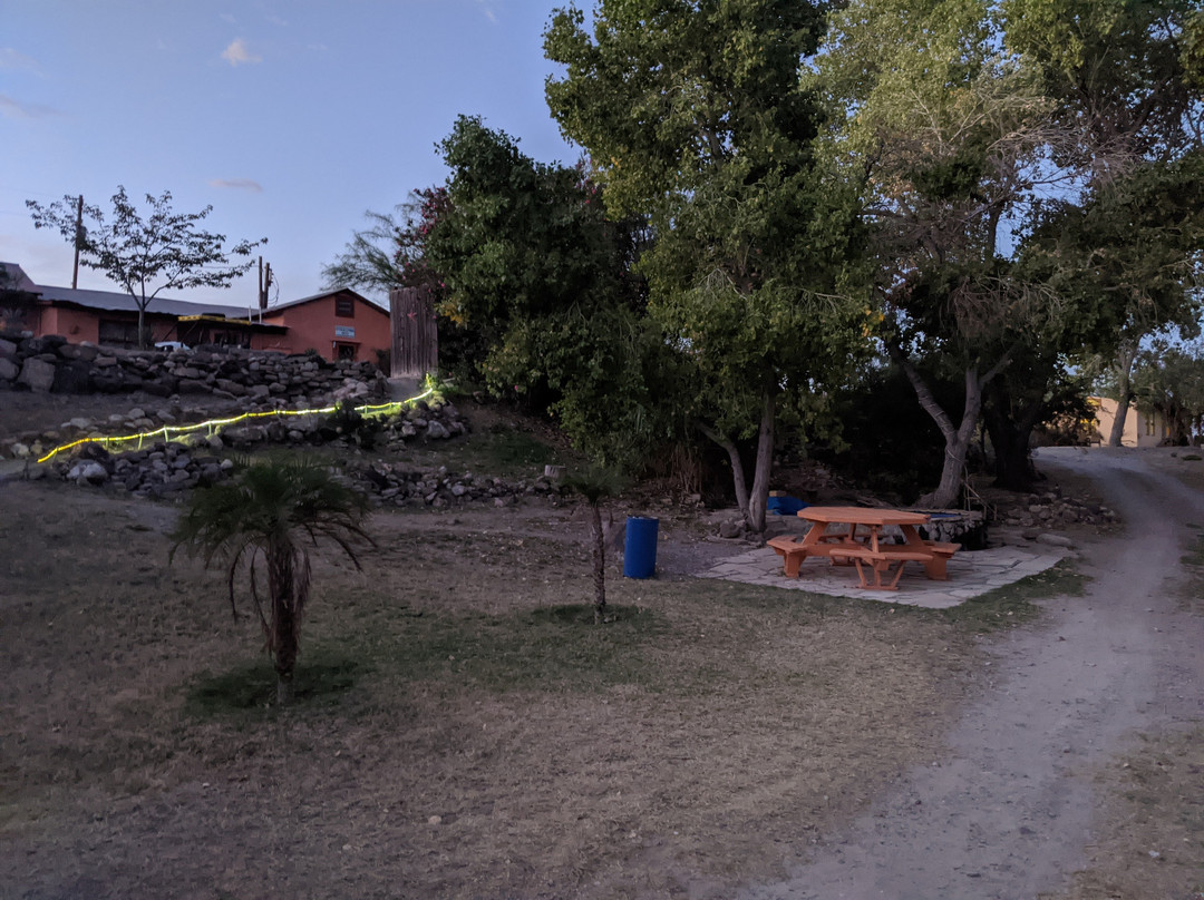 Chinati Hot Springs-马尔法必去景点