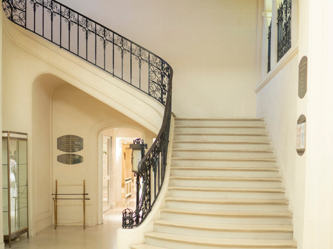 Château Jeanne & The Forest主图