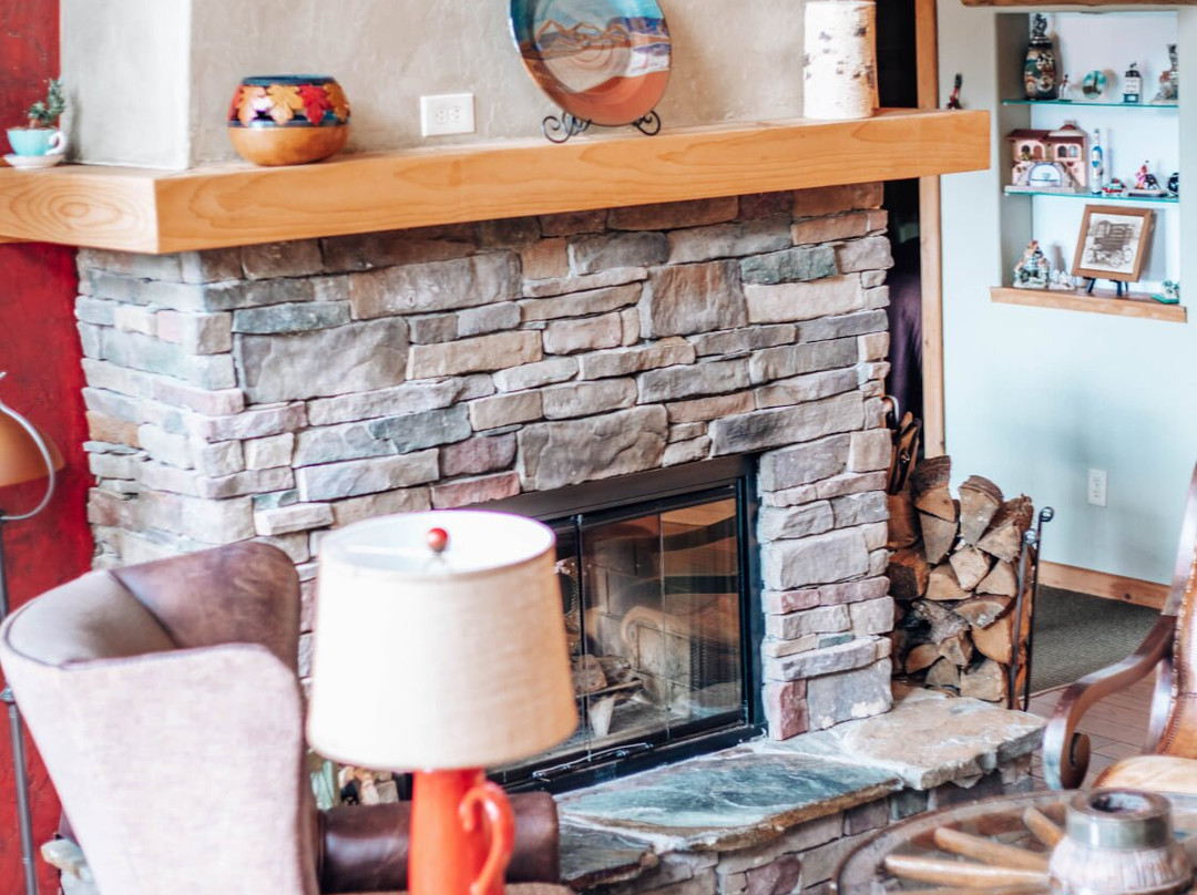 Lazy Bear Lodge主图