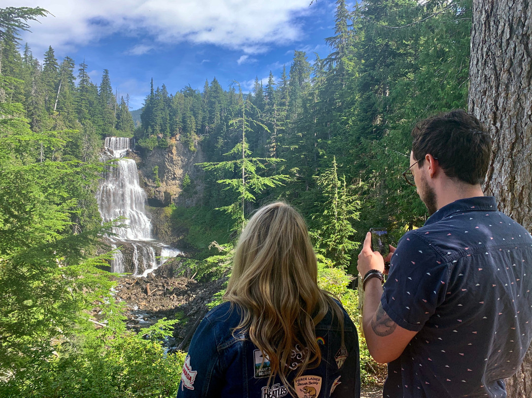 The Callaghan's Base At Alexander Falls-惠斯勒必去景点