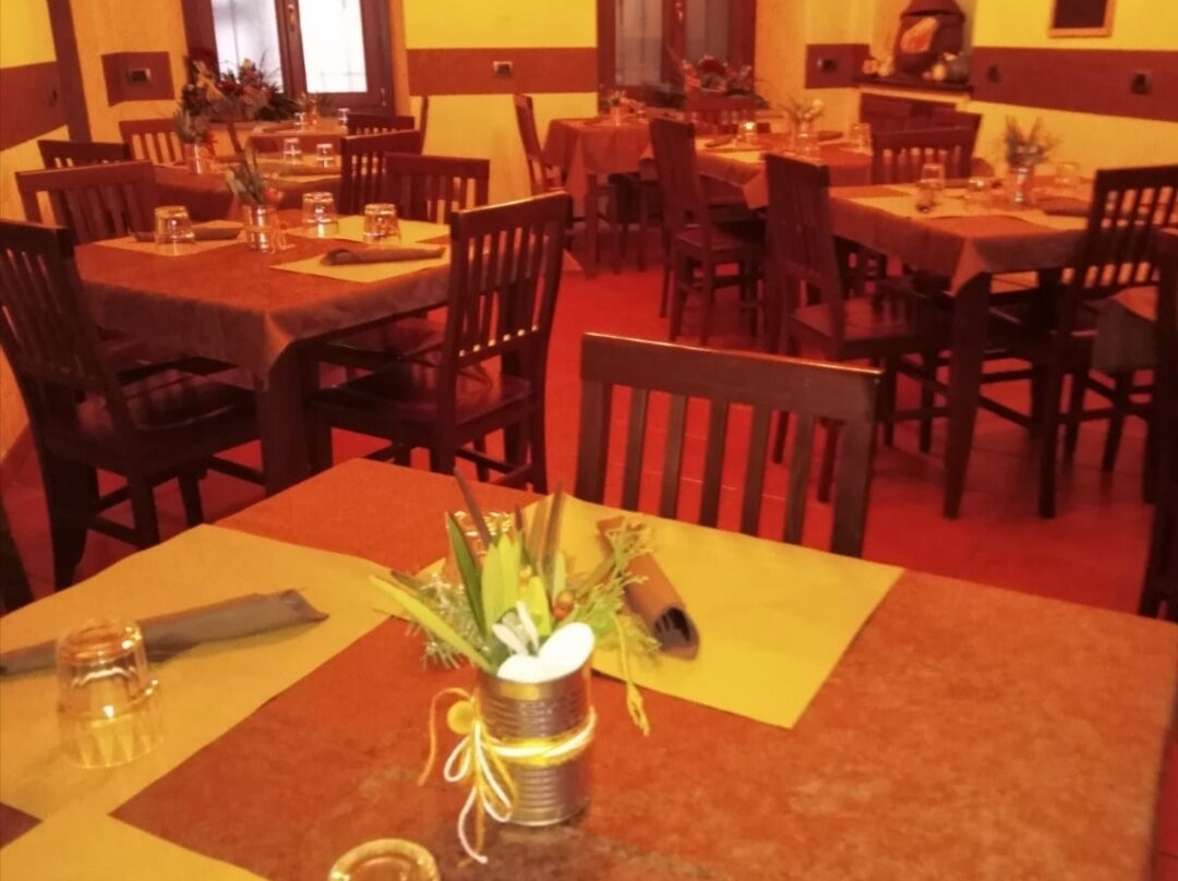 Lusernetta餐馆和美食-Sale In Zucca