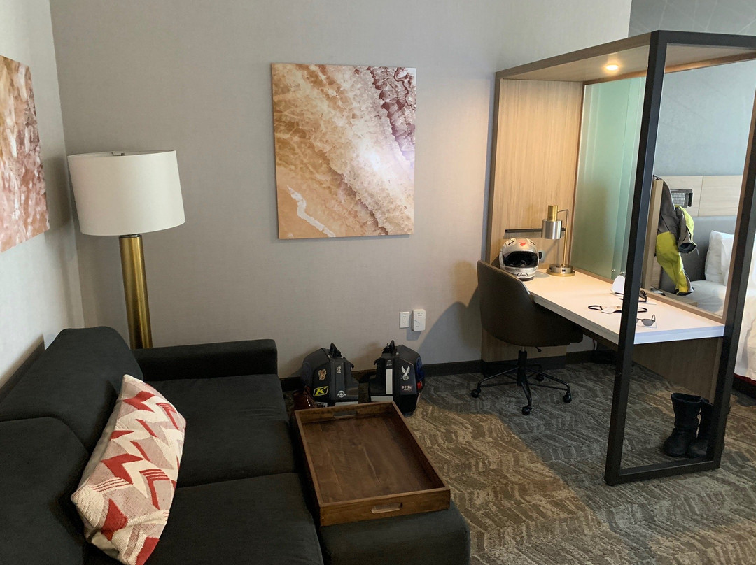 SpringHill Suites Durango主图