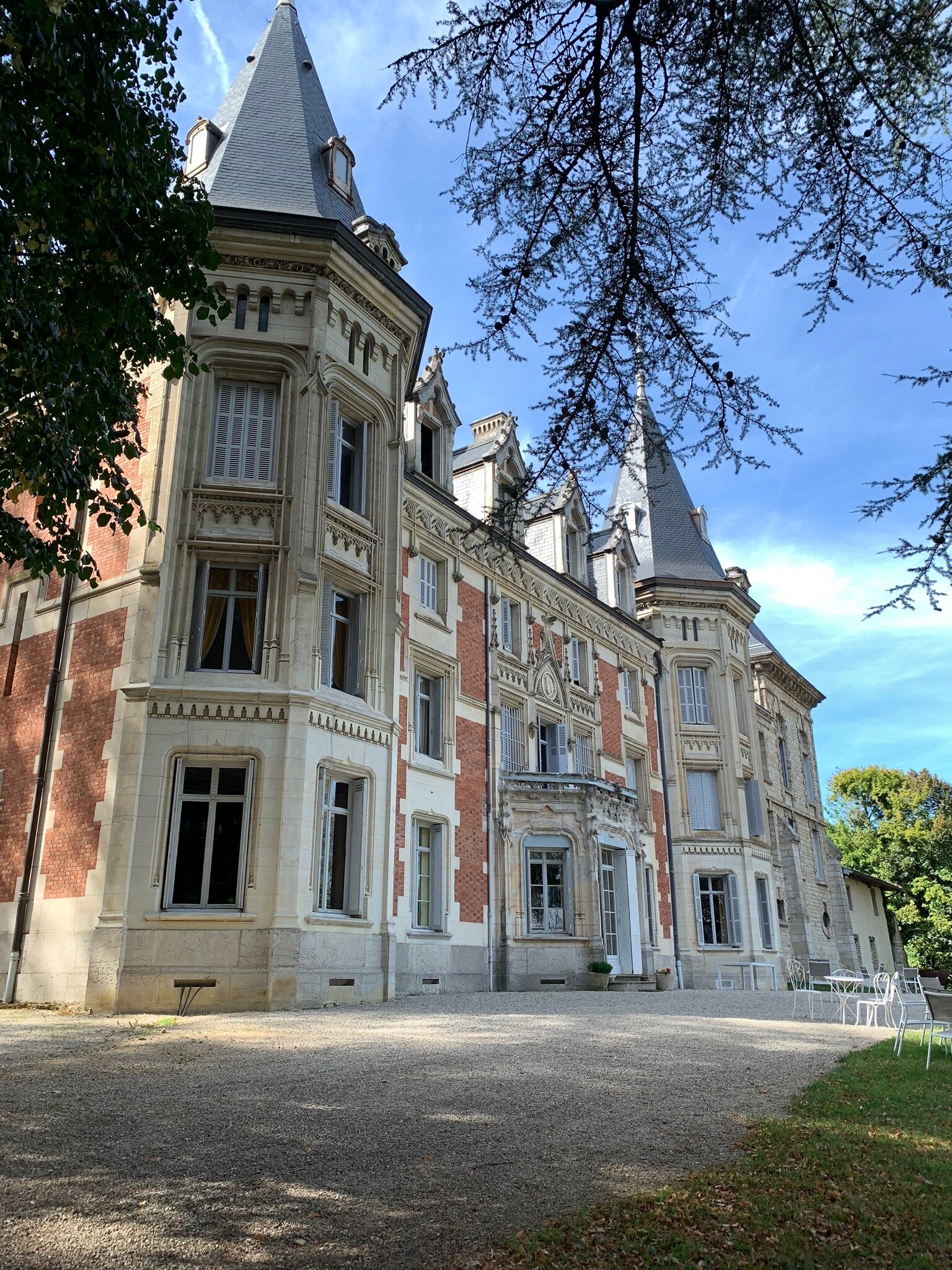 Chateau de Varambon-官方