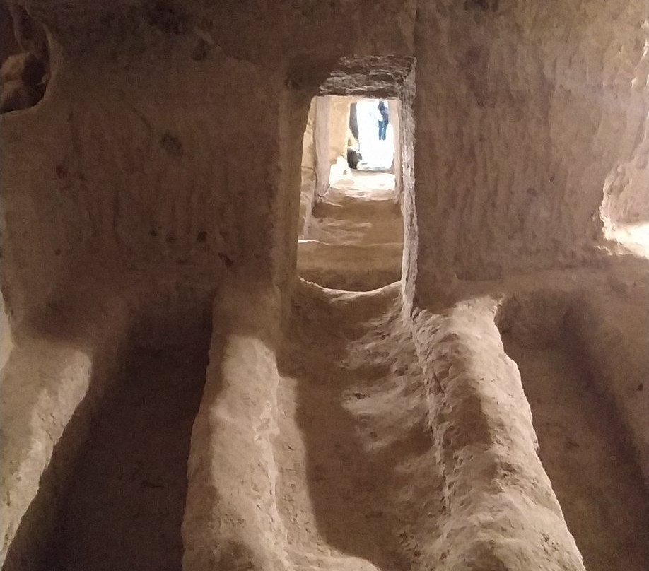 Necropoli di Centocamere景点图片