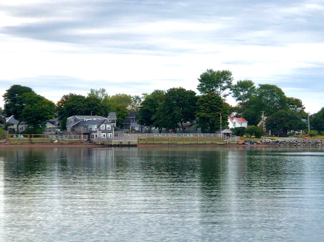 Seaside Beach Resort主图