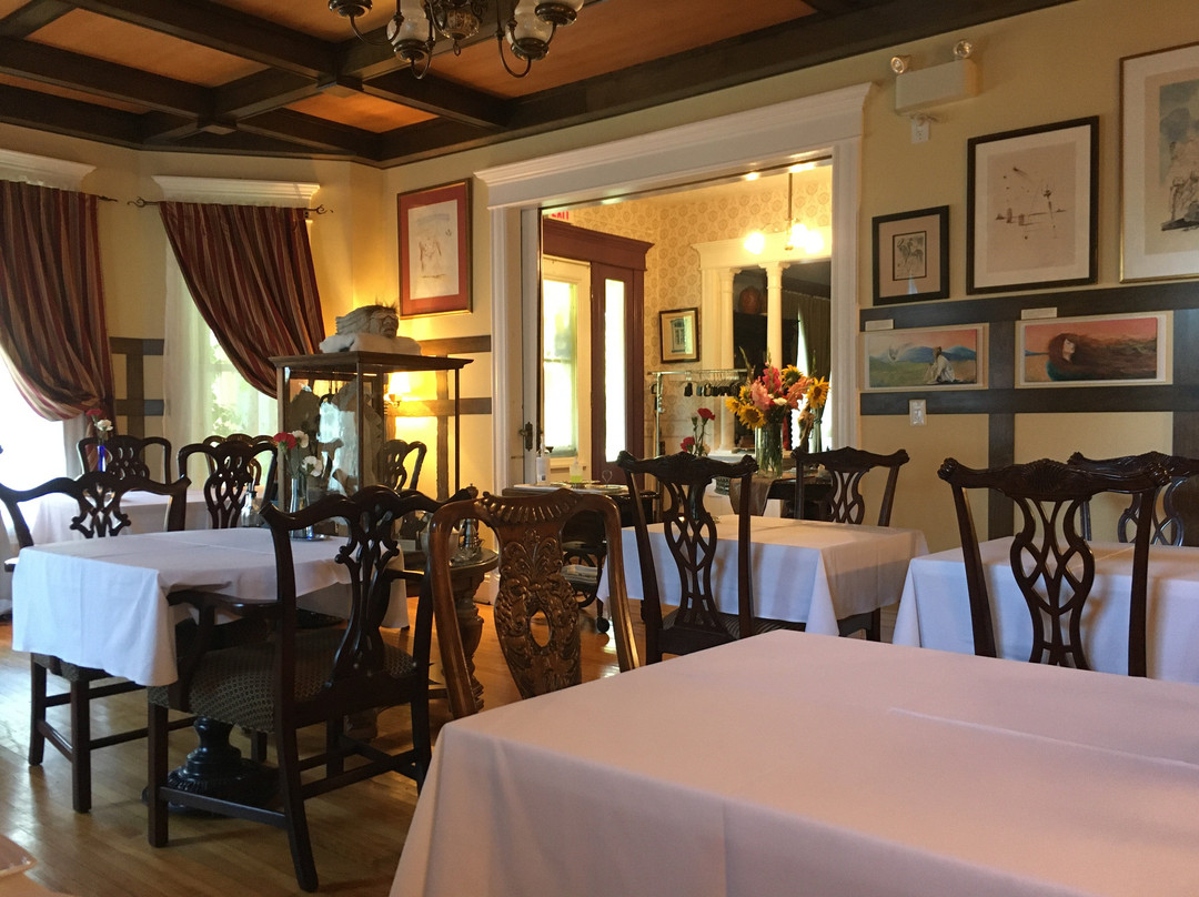 Marmora And Lake Inn B&B主图