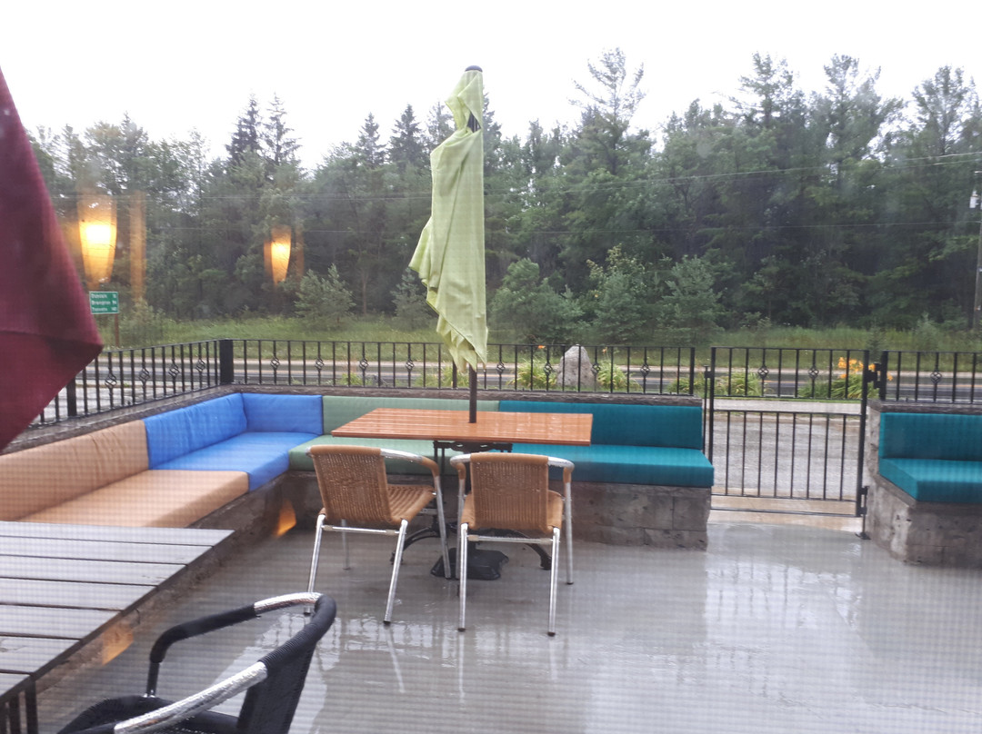 Leelas Villa Inn主图