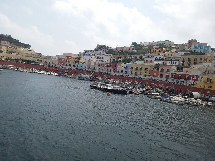 Centro Storico di Ponza景点图片