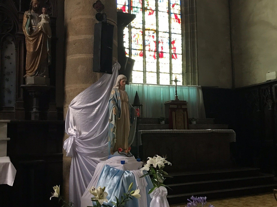 Église Sainte-Croix-勒孔凯必去景点