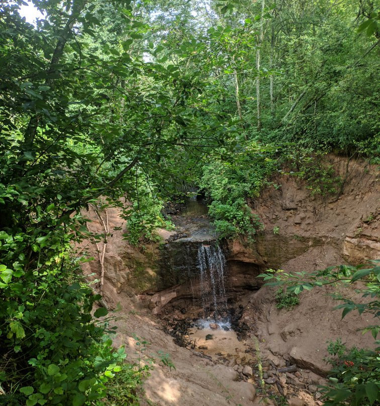 Gorchakovshhinskiy Waterfall景点图片