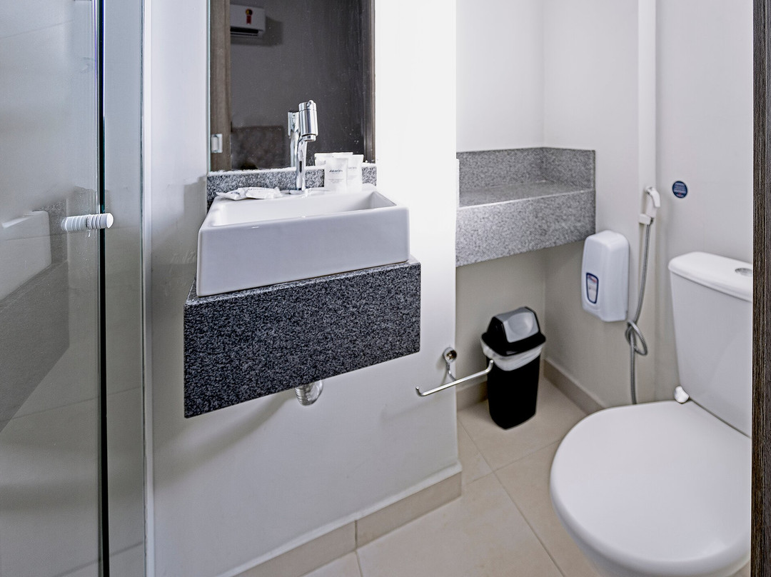 Hotel Valerim Itajaí - Navegantes主图