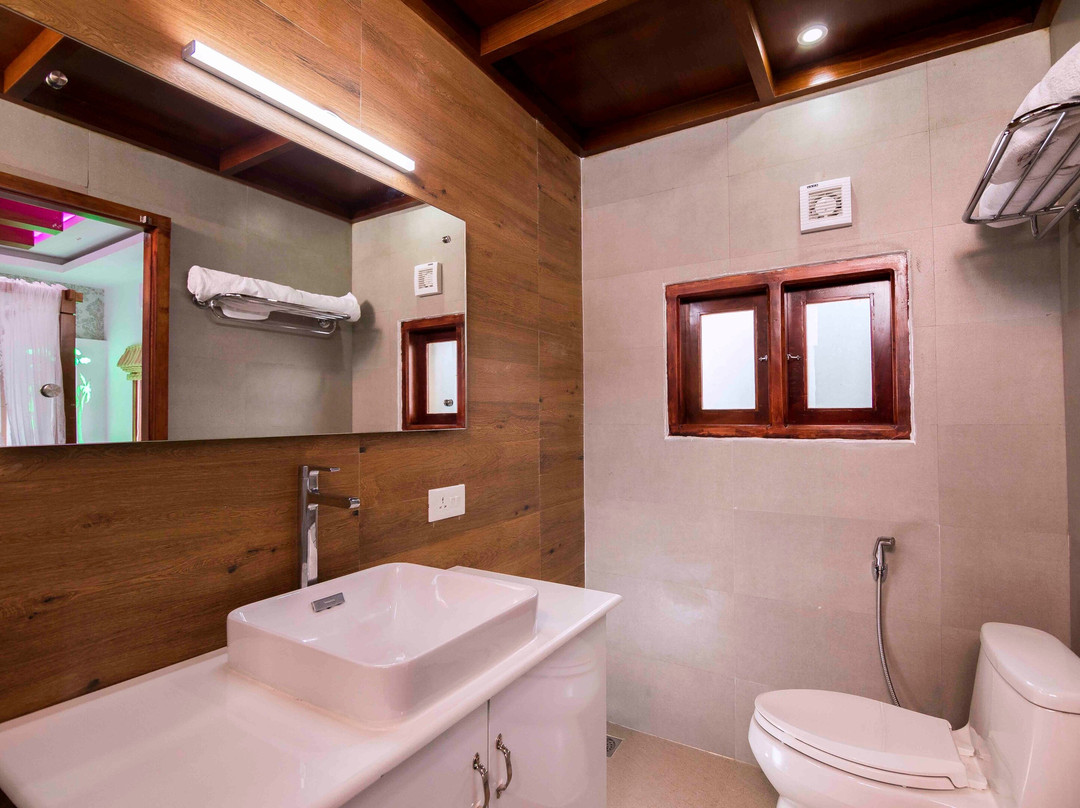 PALAZHI Luxury Houseboat-Kainakary必去景点