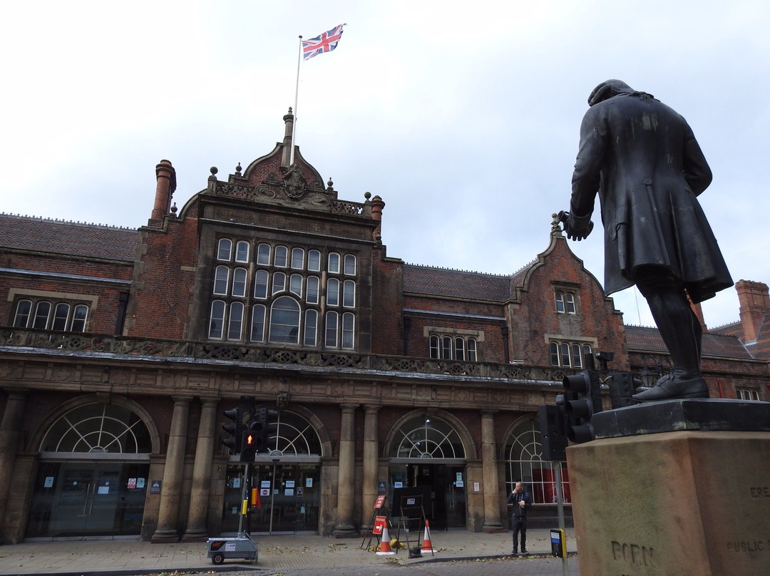 Stoke-on-Trent Railway Station景点图片
