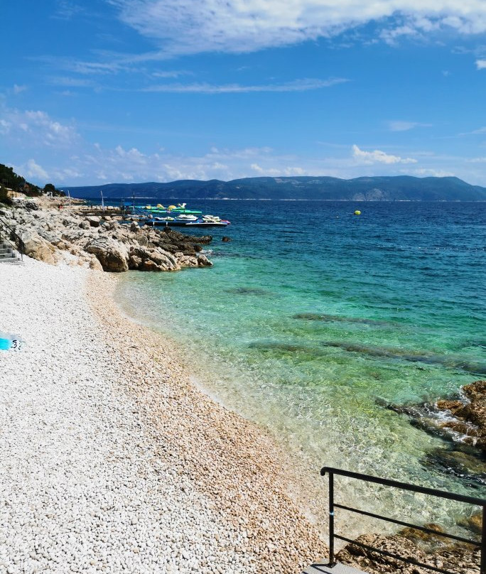 Girandella Beach-拉巴克必去景点