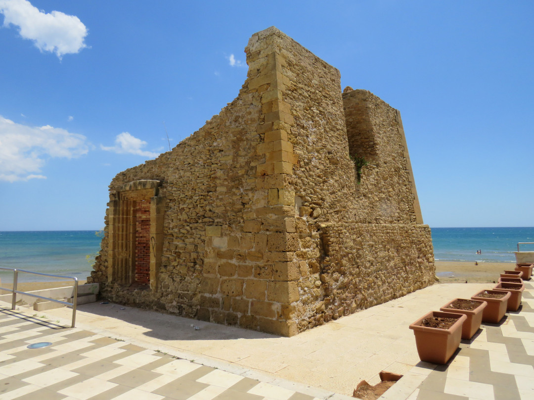 Torre di Tre Fontane-Tre Fontane必去景点