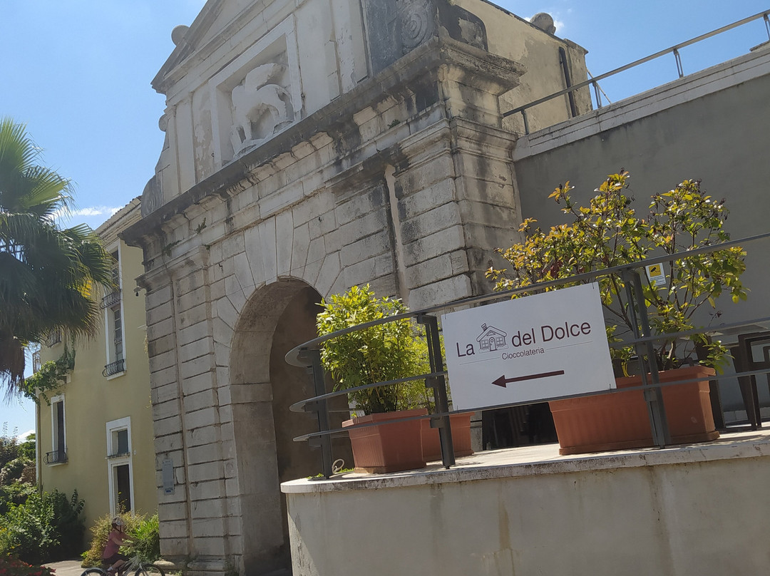 Porta S. Giovanni di Salò景点图片