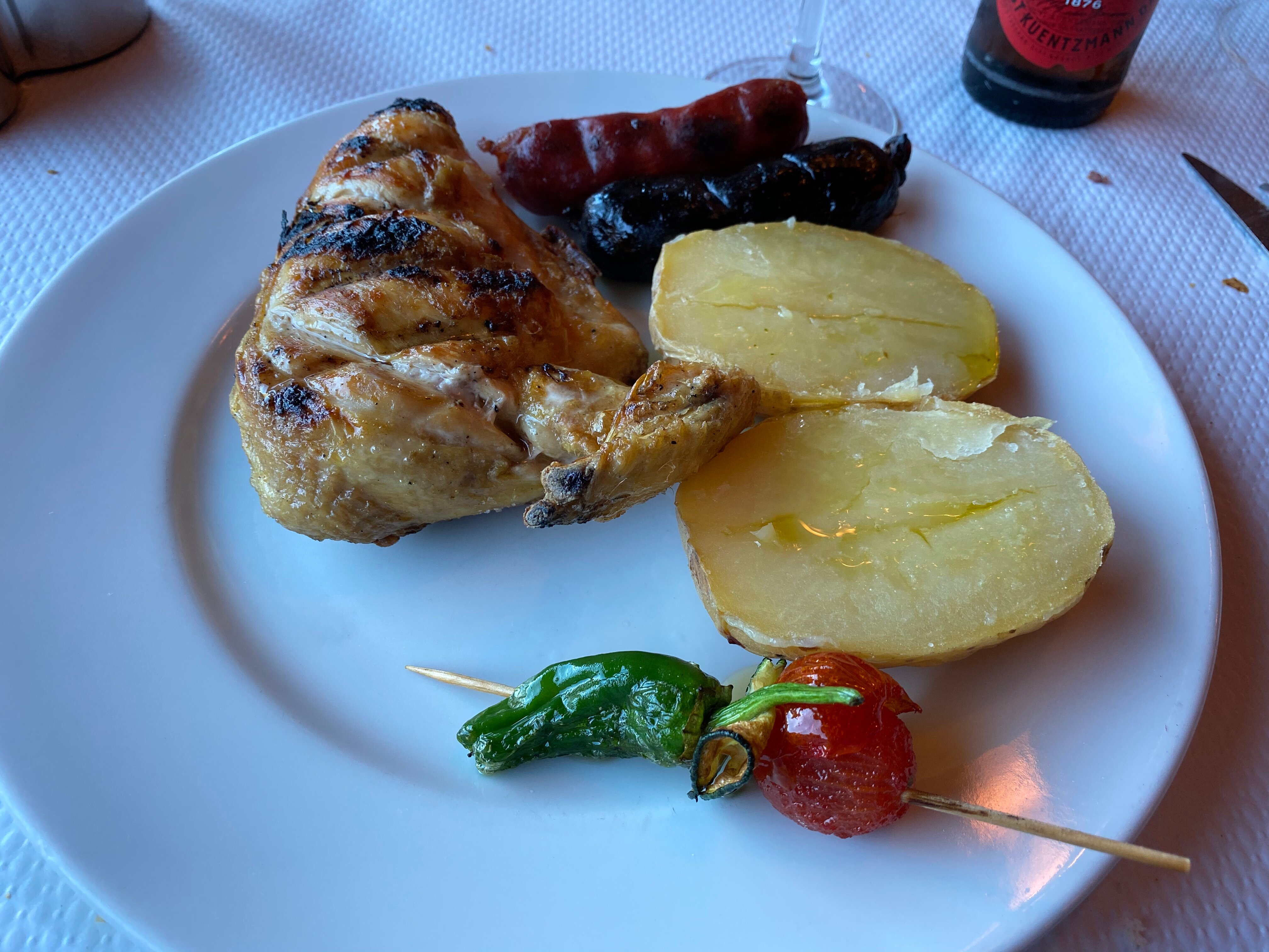 Hotel Os de Civis-餐饮