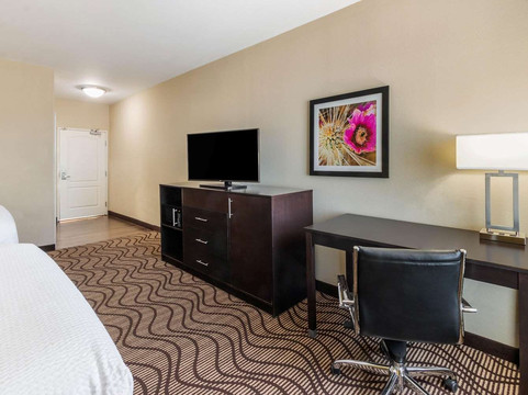 阿蒂西亚拉昆塔温德姆套房酒店主图