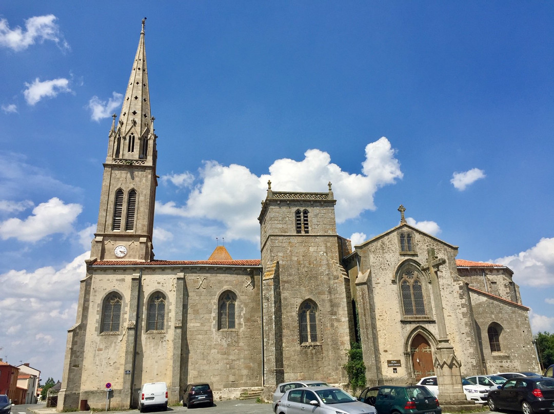 Église Saint-Sauveur景点图片