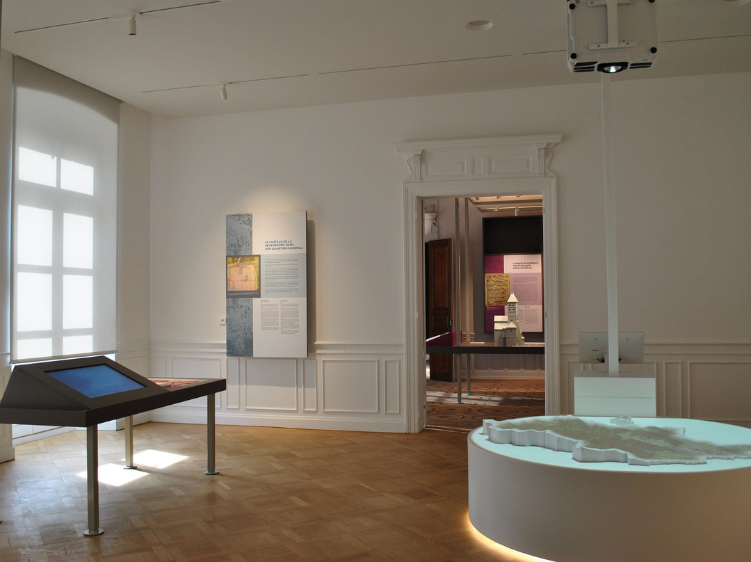 Pole culturel et touristique de la Neuenbourg-盖布维莱尔必去景点