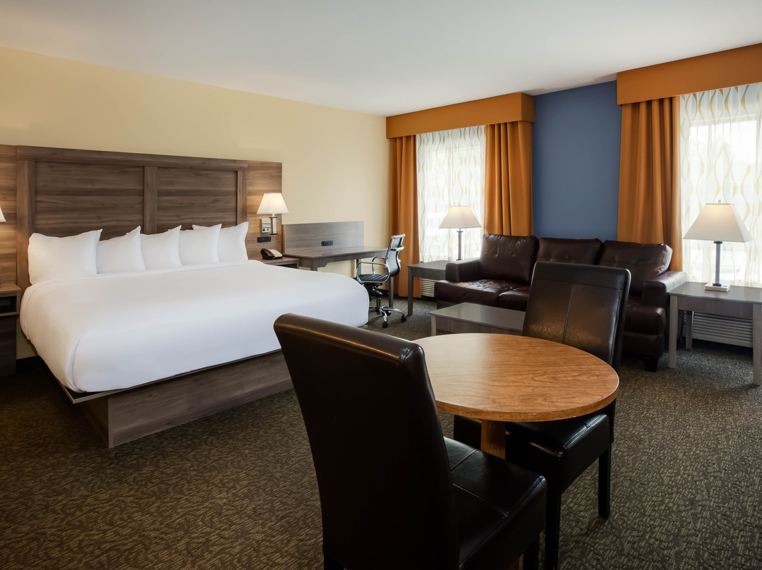 Days Inn by Wyndham Cadillac主图