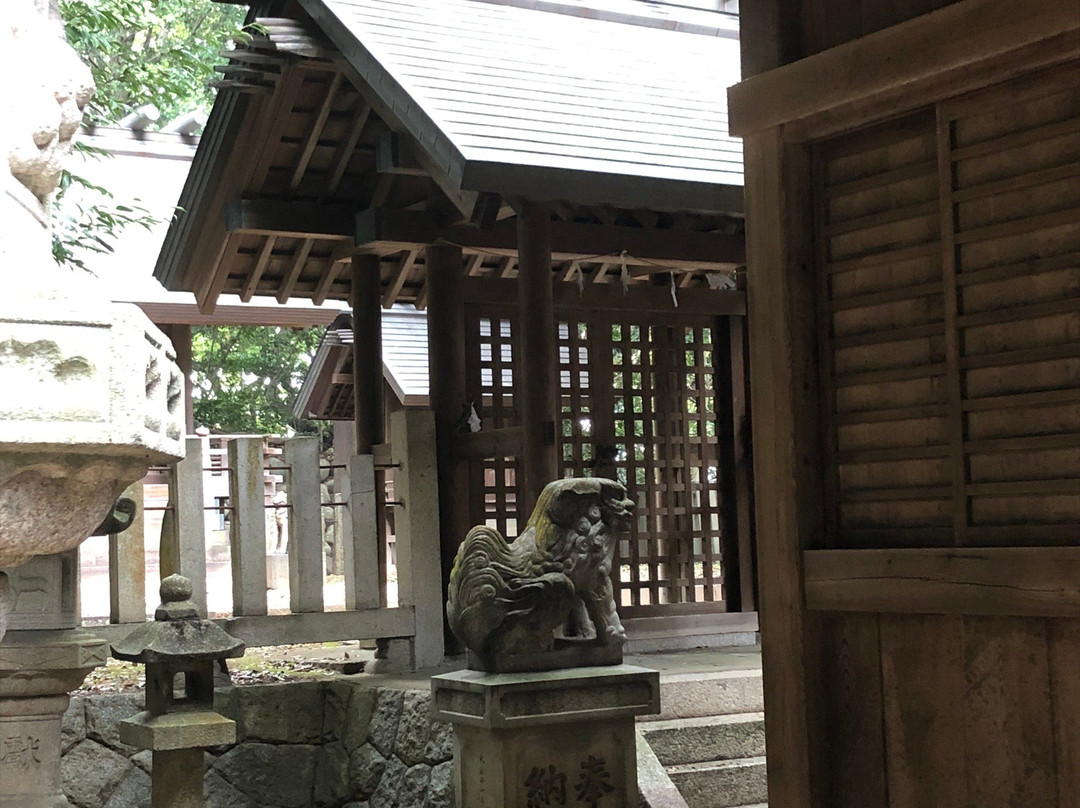 Komi Shinmei Shrine景点图片