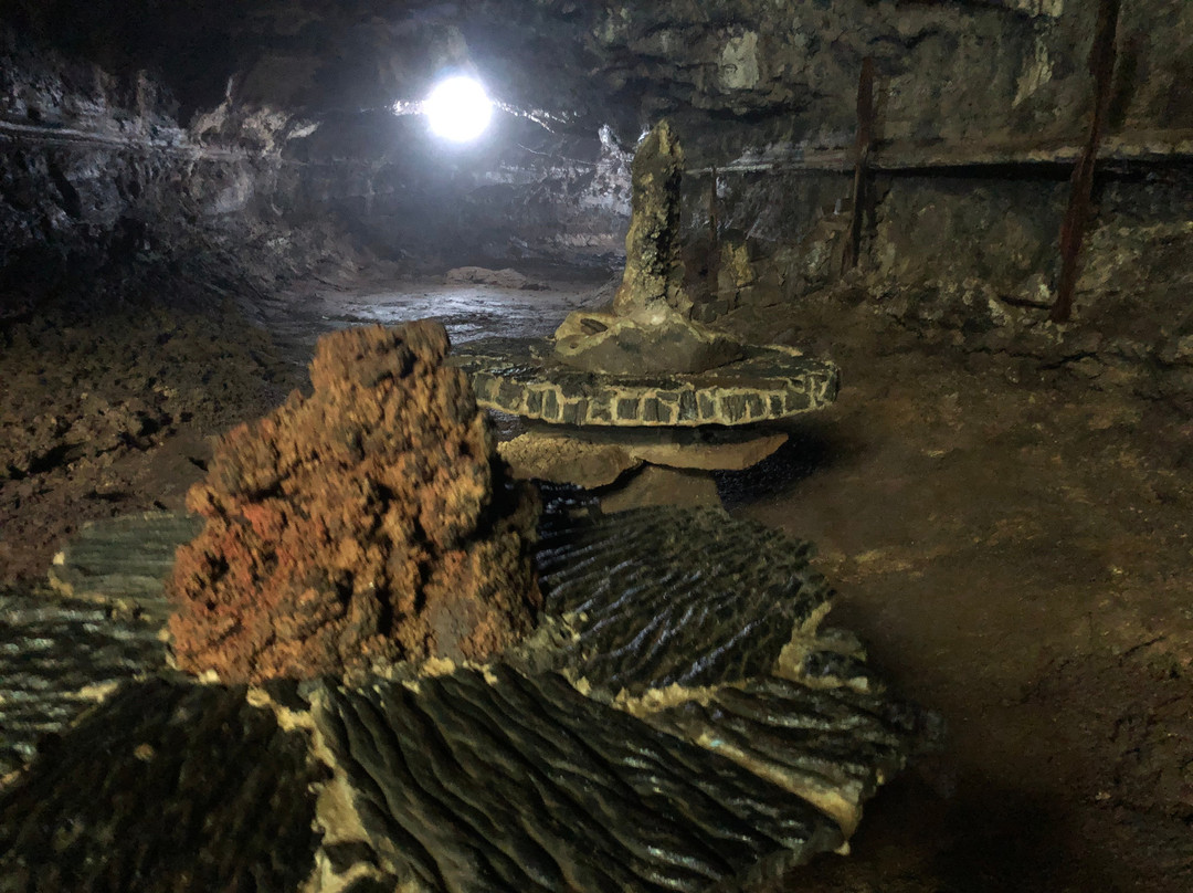 Tunel de Lava Bellavista景点图片