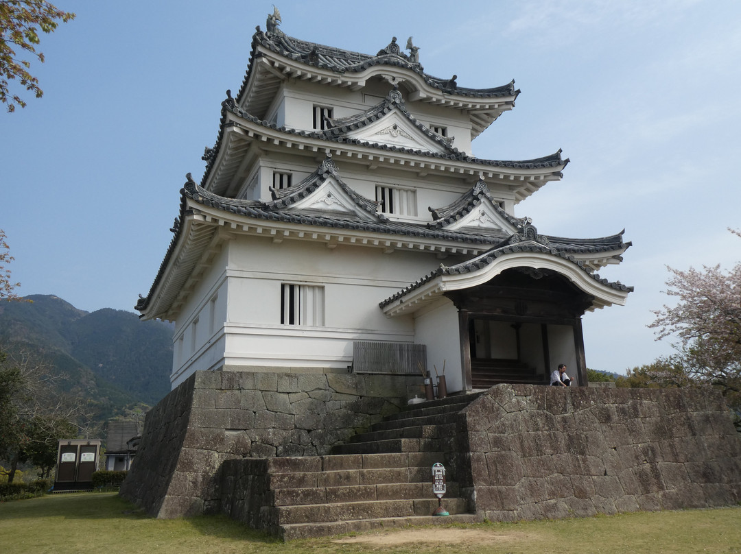 Uwajima Castle Tenshu景点图片