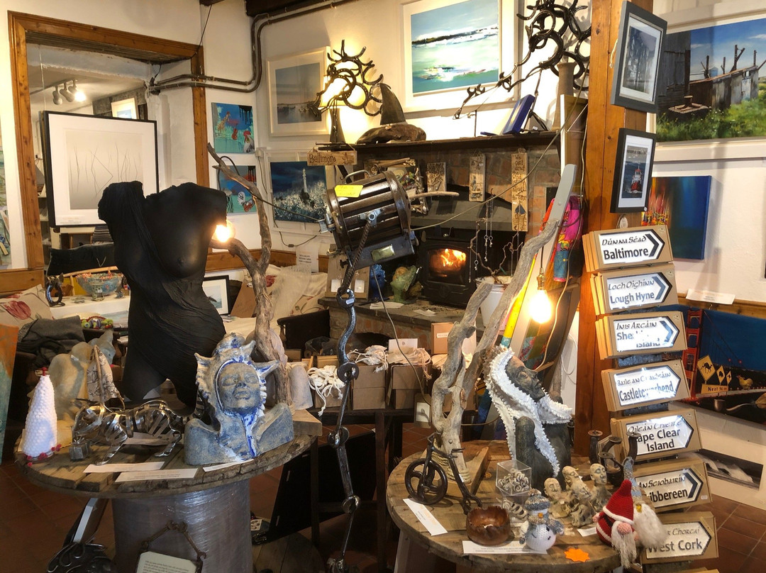 The Yellow Door Gallery & Gifts-Baltimore必去景点
