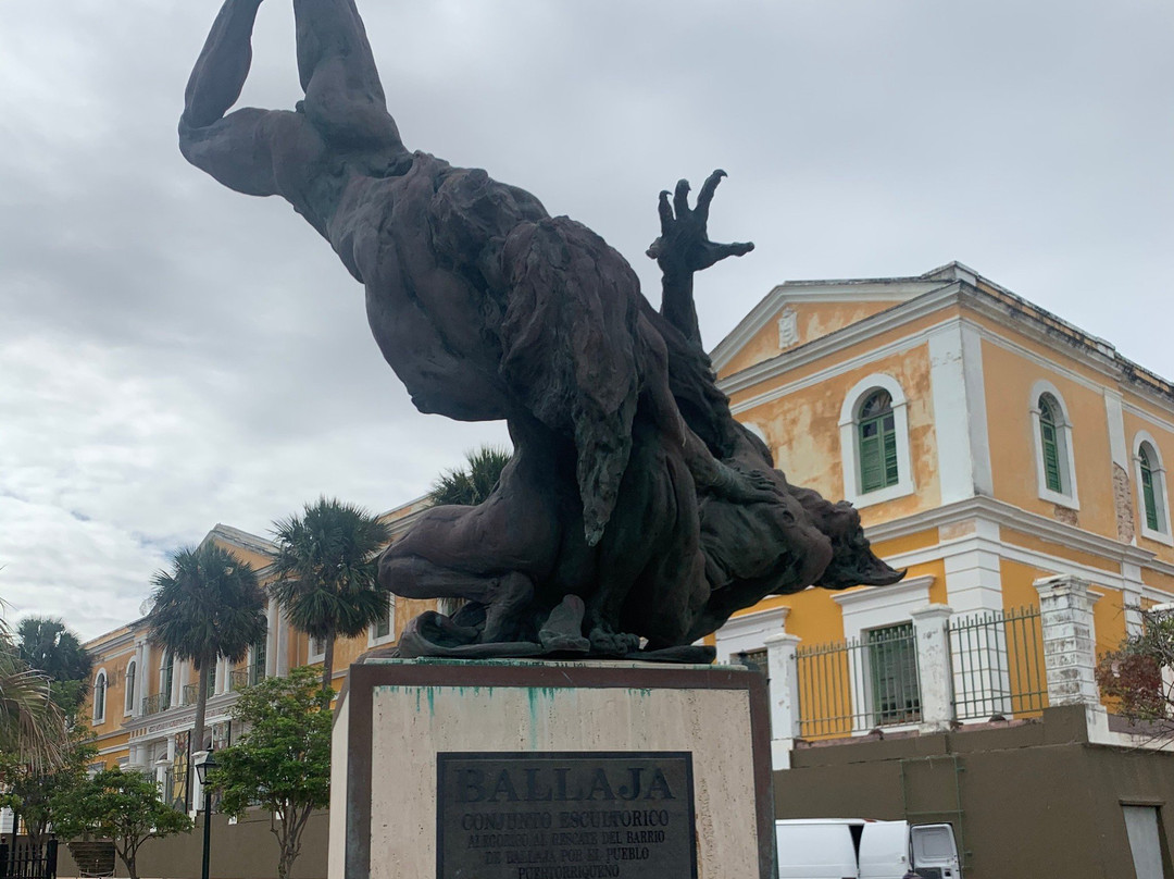 Ballaja Sculpture景点图片